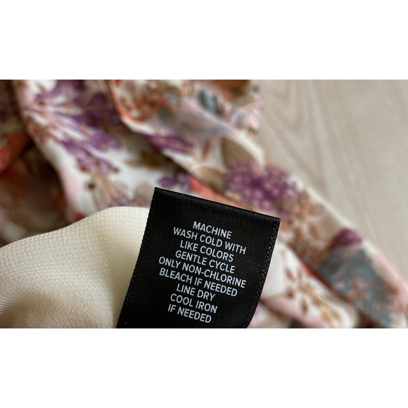 Torrid Georgette Eyelet Puff Sleeve Floral Top Women 1X Multicolor Smocked Waist - Picture 10 of 11